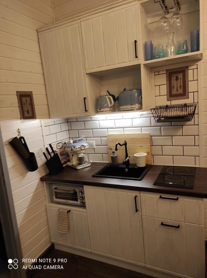 Feliz Apartman Gyula Exteriör bild