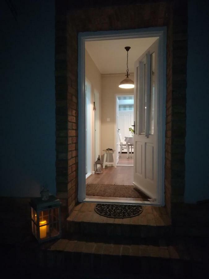 Feliz Apartman Gyula Exteriör bild