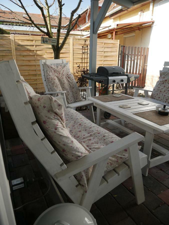 Feliz Apartman Gyula Exteriör bild